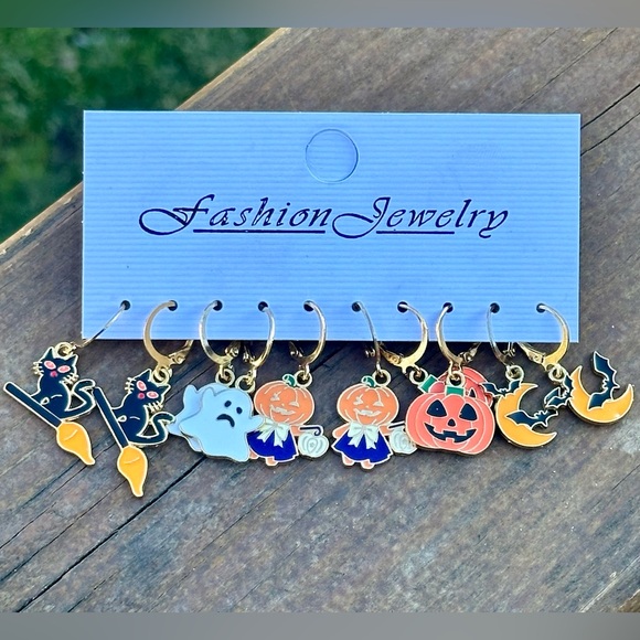 Fashion Jewelry Jewelry - NEW Halloween Huggie Earrings - 5 Pairs
